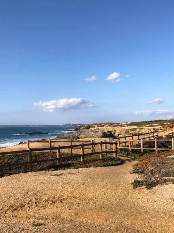 Quartos Abelha Porto Covo Eksteriør bilde